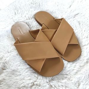 Everlane - Day Crossover Sandal - Light Taupe - 7